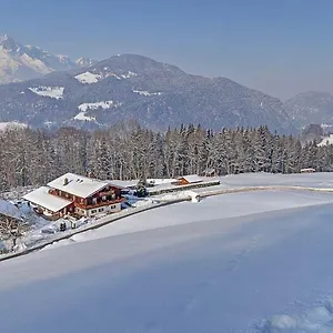 https://pension-rennlehen.com-bavaria.com
