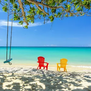 https://sand-and-tan-beach-hotel.greaterantilleshotels.net