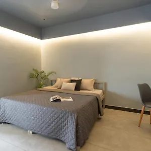 https://house-ymca-international.kerala-hotels.net